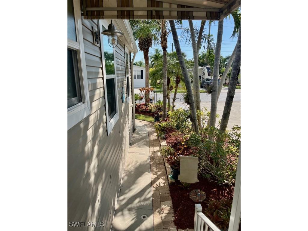 1382 Silver Lakes Boulevard Naples FL 34114 225070484 image10