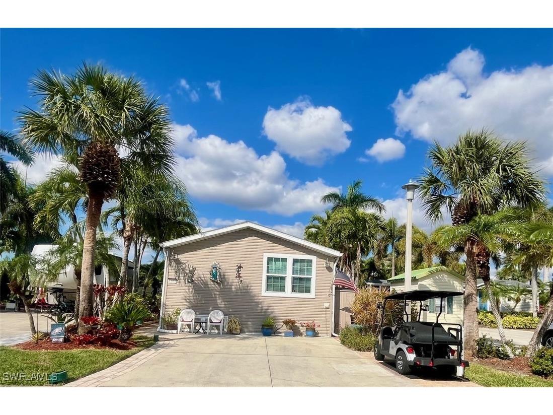 1382 Silver Lakes Boulevard Naples FL 34114 225070484 image3