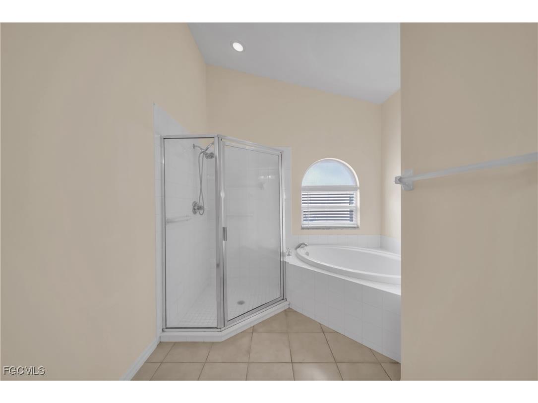 13820 White Gardenia Way Fort Myers FL 33912 2025026384 image17