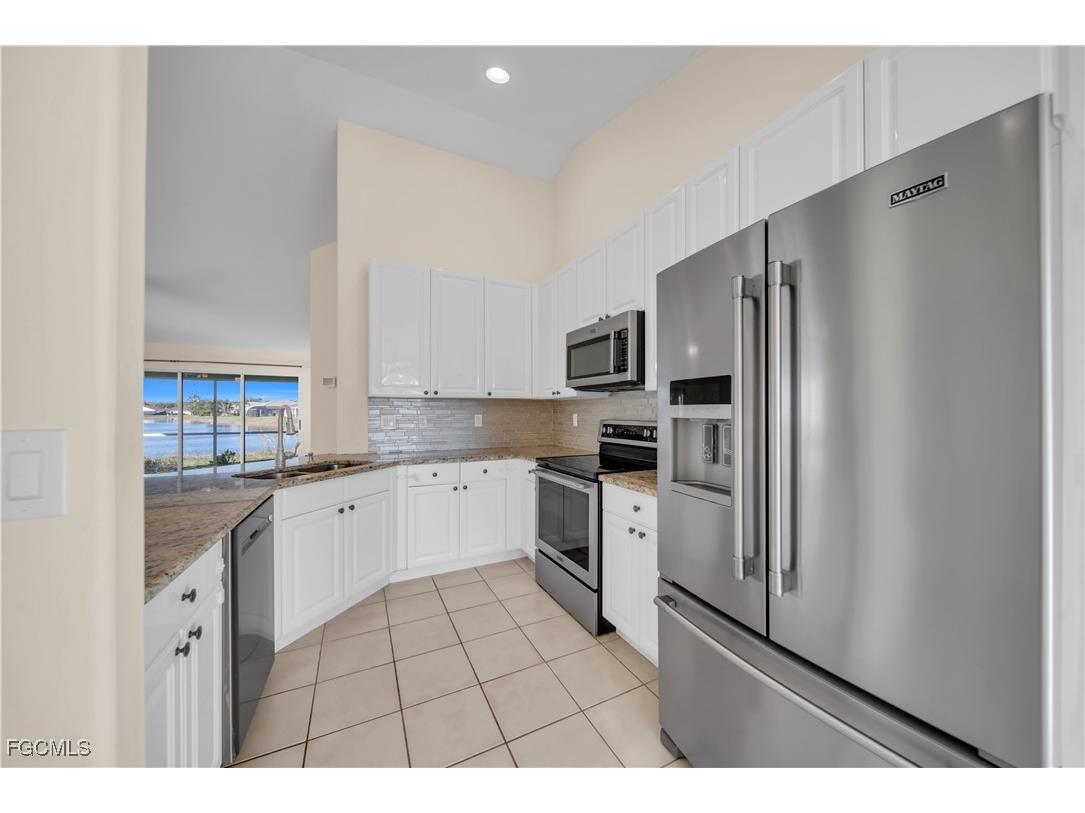 13820 White Gardenia Way Fort Myers FL 33912 2025026384 image5