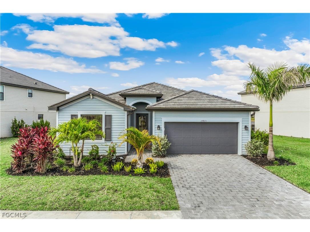 13821 Pine Lodge Lane Fort Myers FL 33913 2026013401 image1