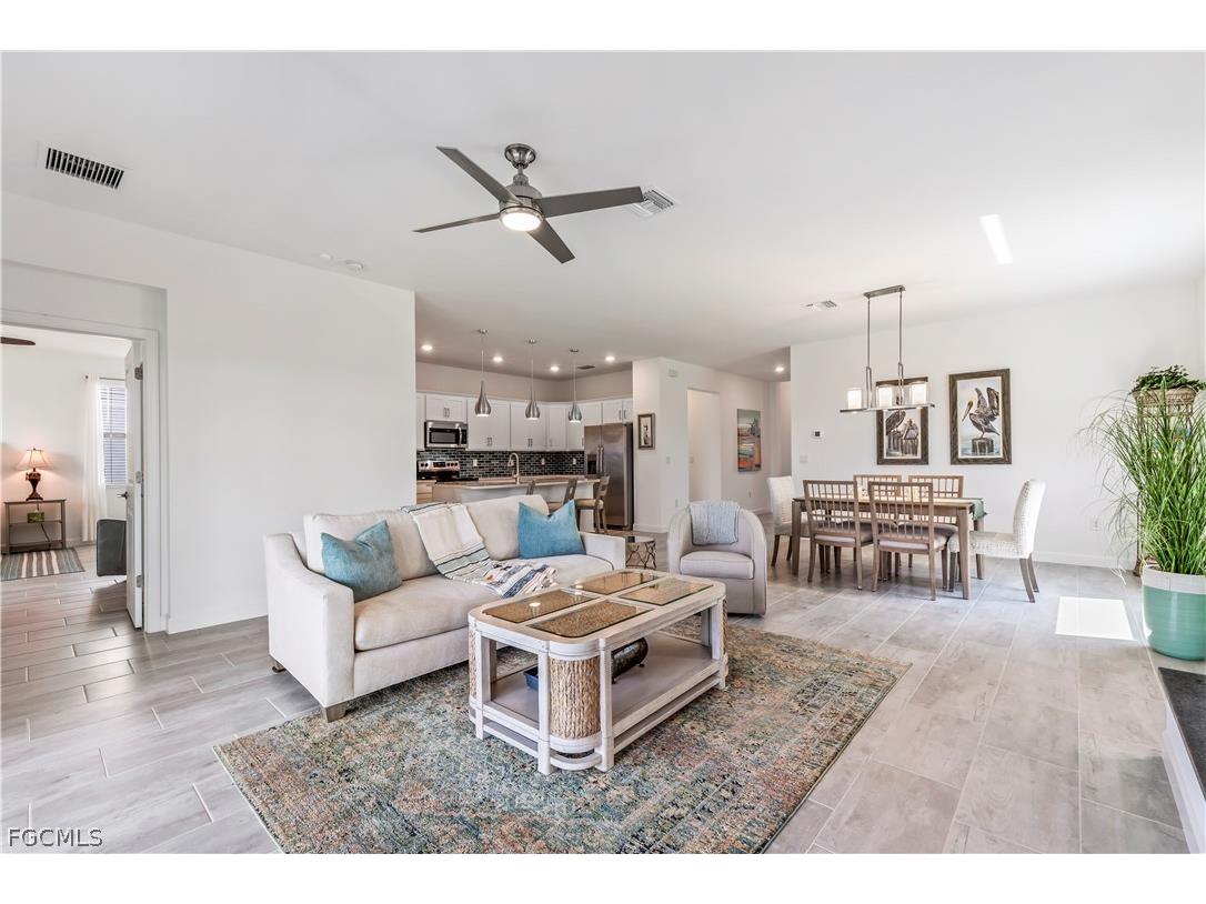 13821 Pine Lodge Lane Fort Myers FL 33913 2026013401 image7