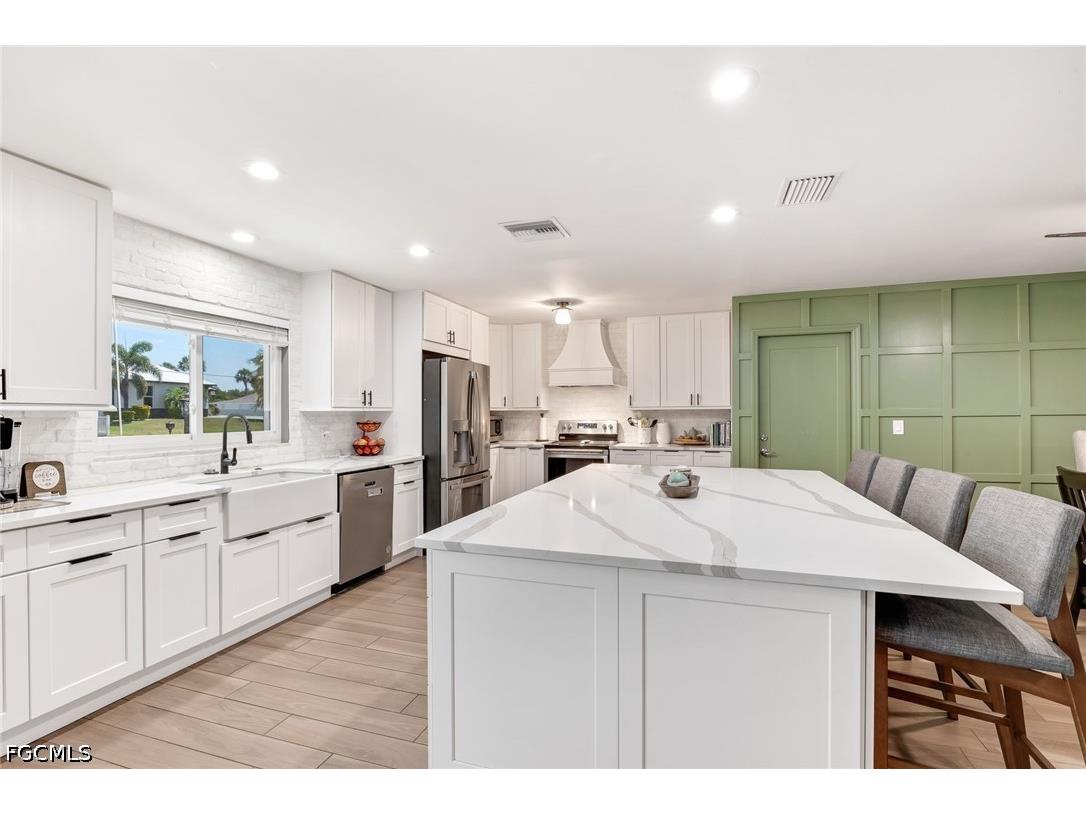13821 River Forest Drive Fort Myers FL 33905 2026019702 image1