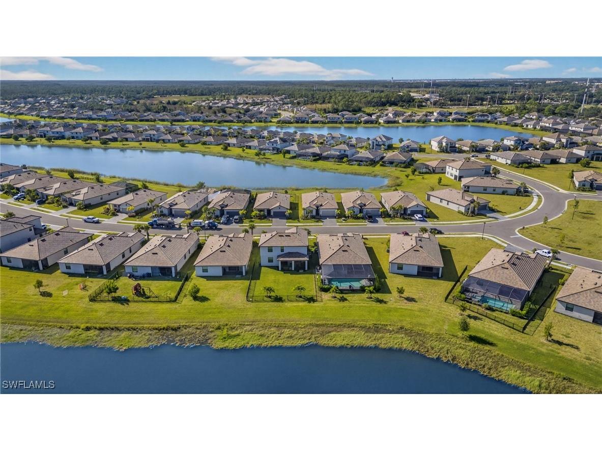 13826 Hunter Oak Drive Fort Myers FL 33913 225077613 image35