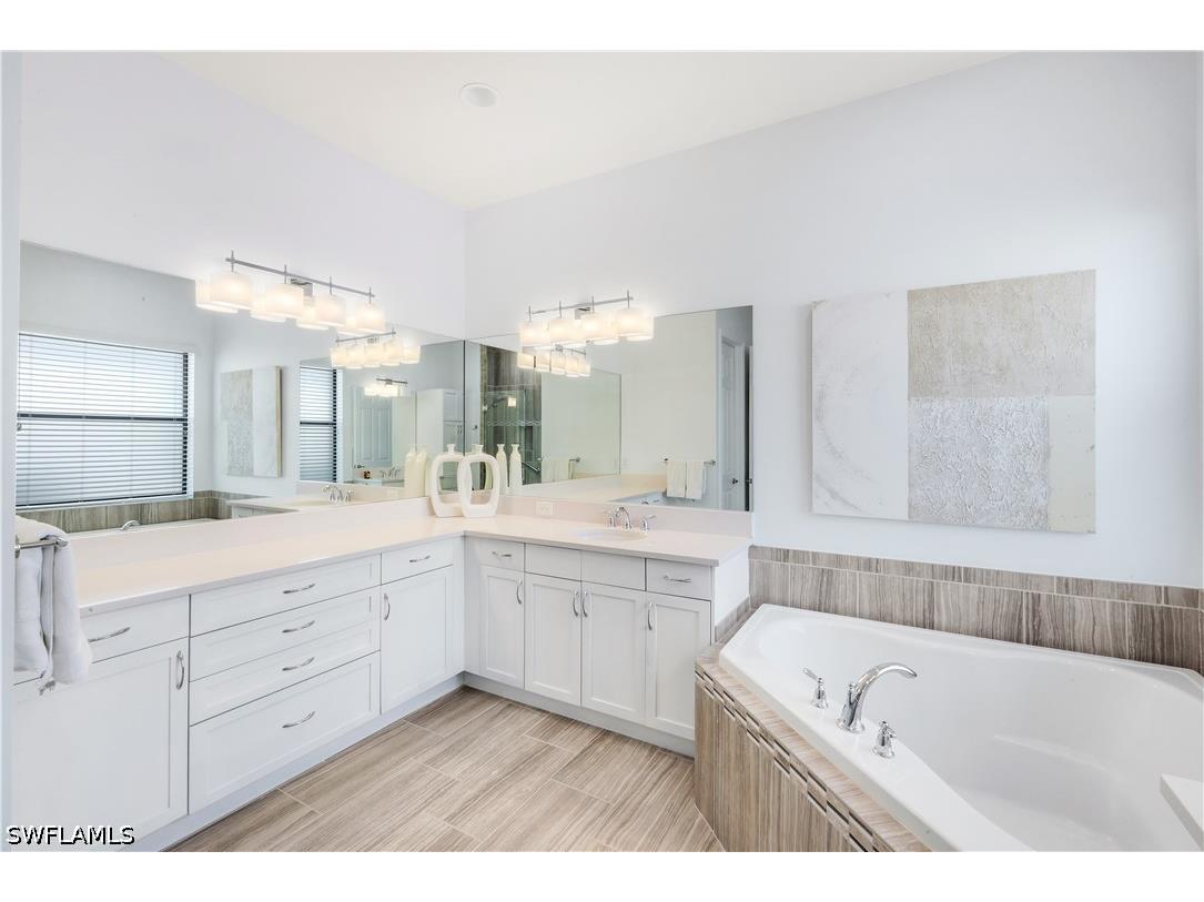 13836 Luna Drive Naples FL 34109 226021162 image18