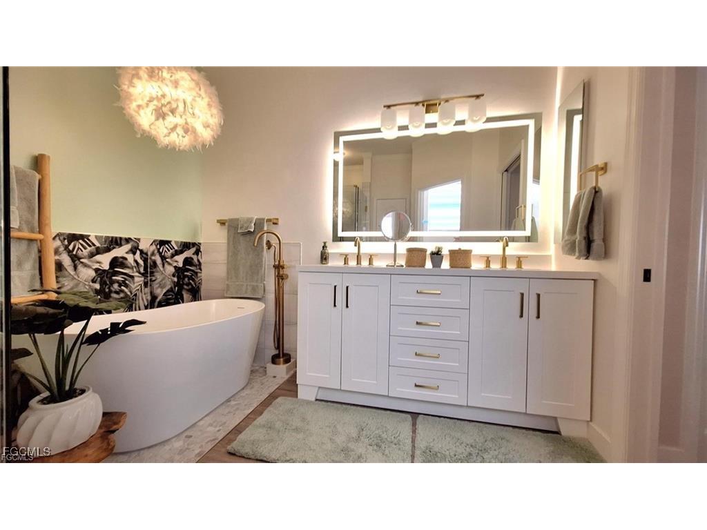 13841 Village Creek Drive Fort Myers FL 33908 2025017439 image12