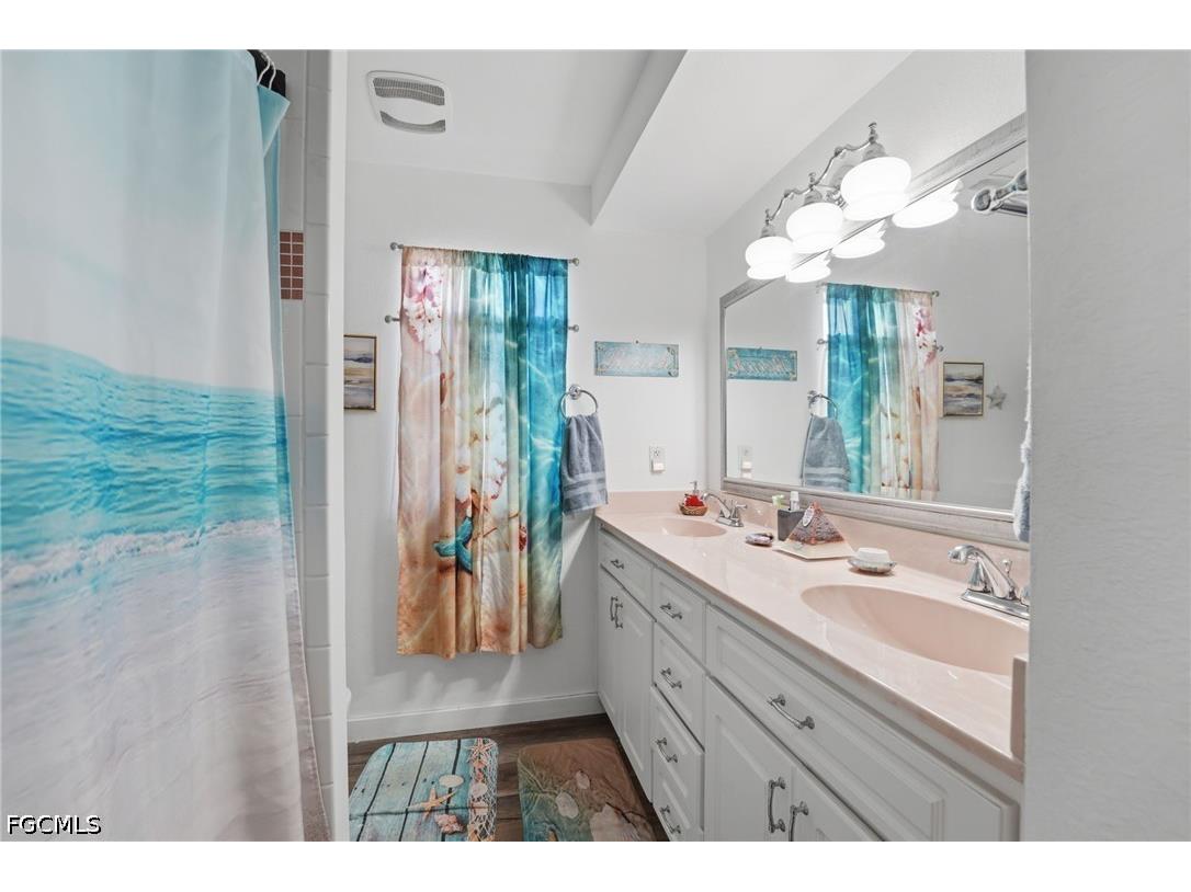 1385 Pine Avenue North Fort Myers FL 33917 2026023327 image17
