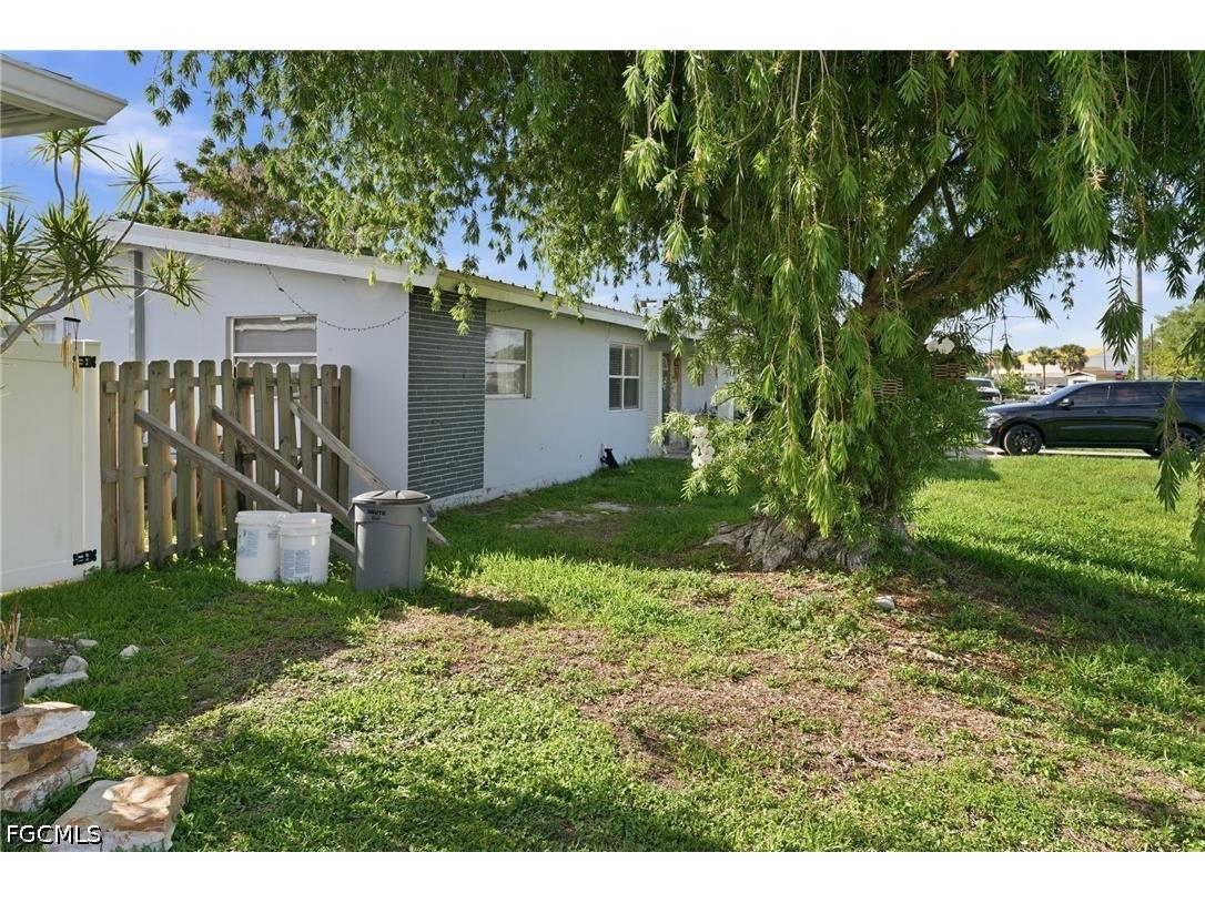 1385 Pine Avenue North Fort Myers FL 33917 2026023327 image31
