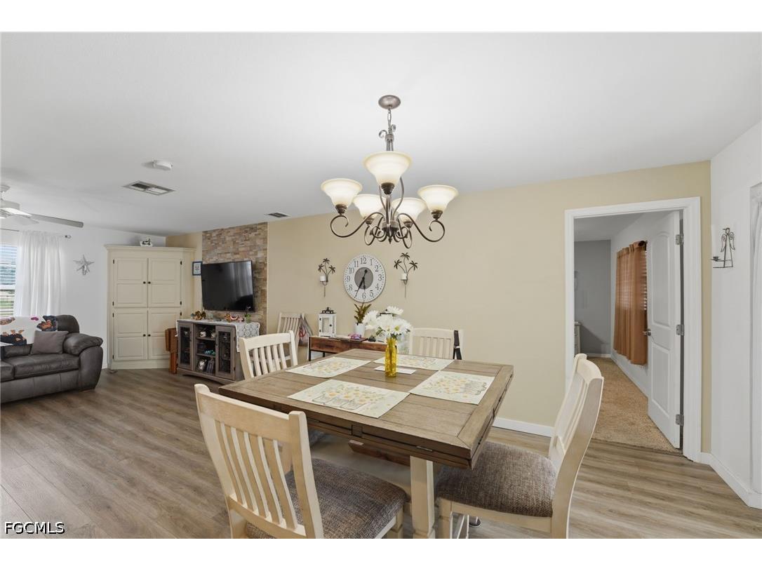 1385 Pine Avenue North Fort Myers FL 33917 2026023327 image9