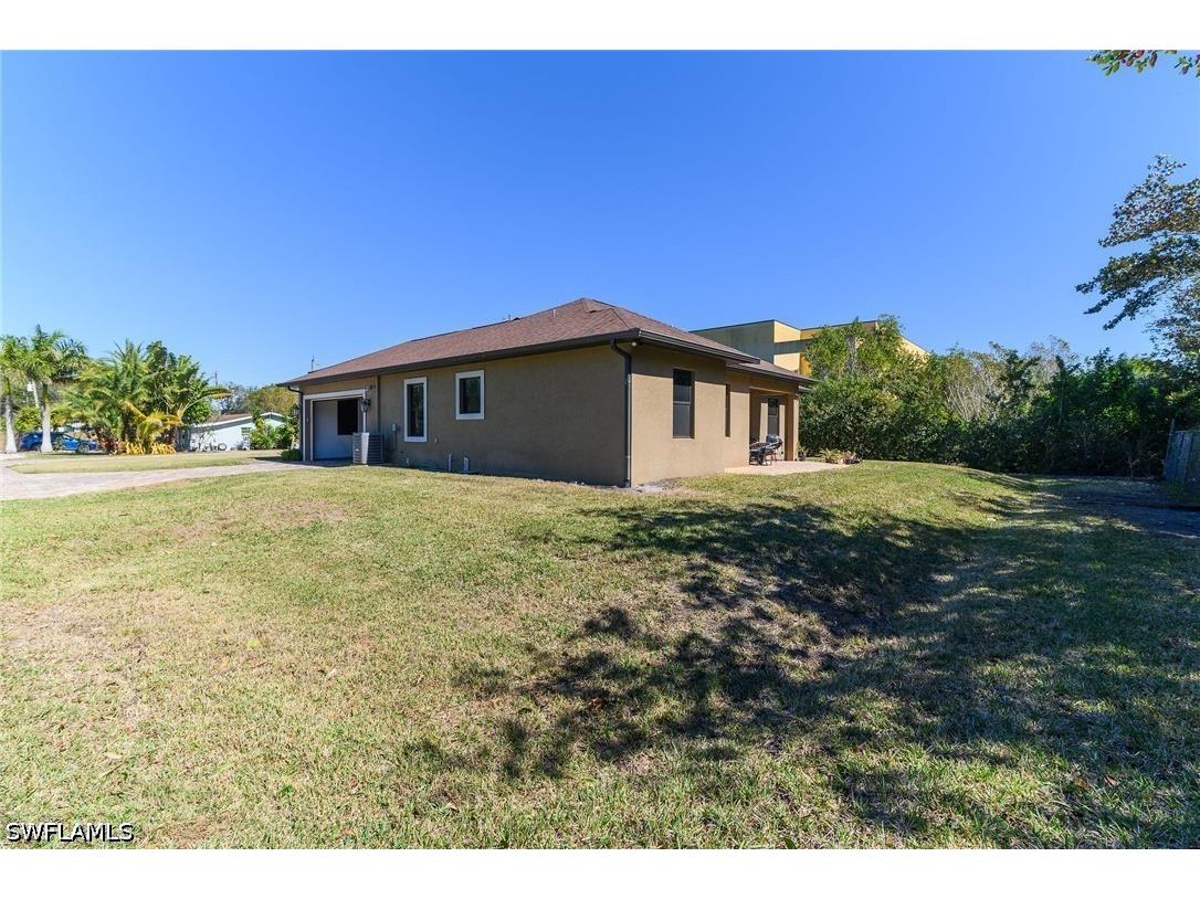 1386 Rosemary Lane Naples FL 34103 226015621 image13