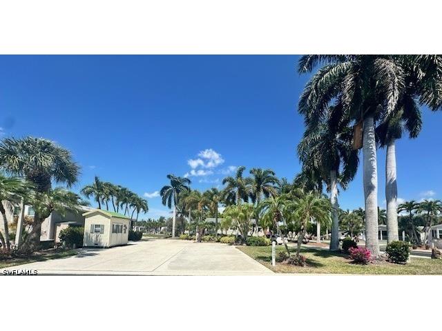 1386 Silver Lakes Boulevard Naples FL 34114 226012715 image2