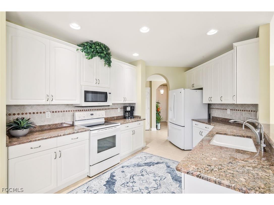 13860 Avon Park Circle #104 Fort Myers FL 33912 2026011938 image7