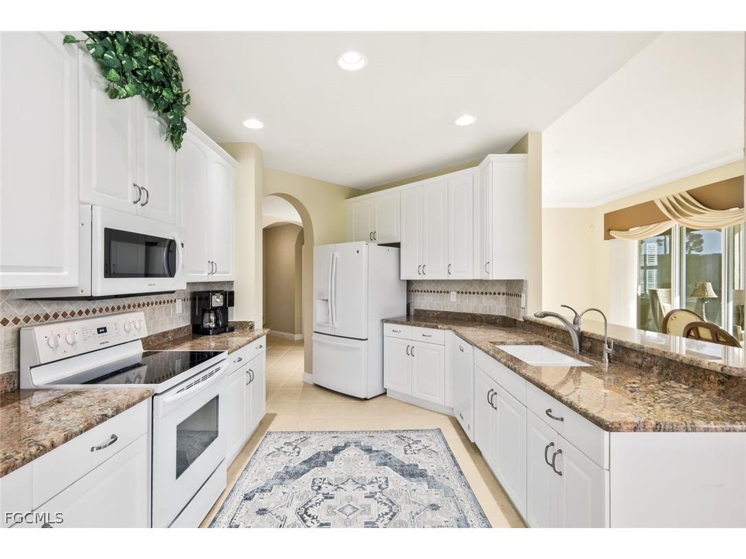 13860 Avon Park Circle #104 Fort Myers FL 33912 2026011938 image8