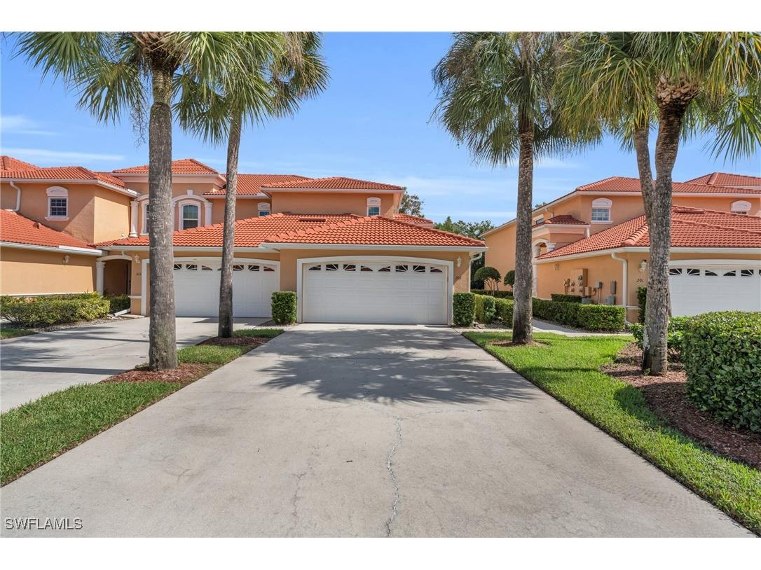 13861 Eagle Ridge Lakes Drive #203 Fort Myers FL 33912 224081258 image1
