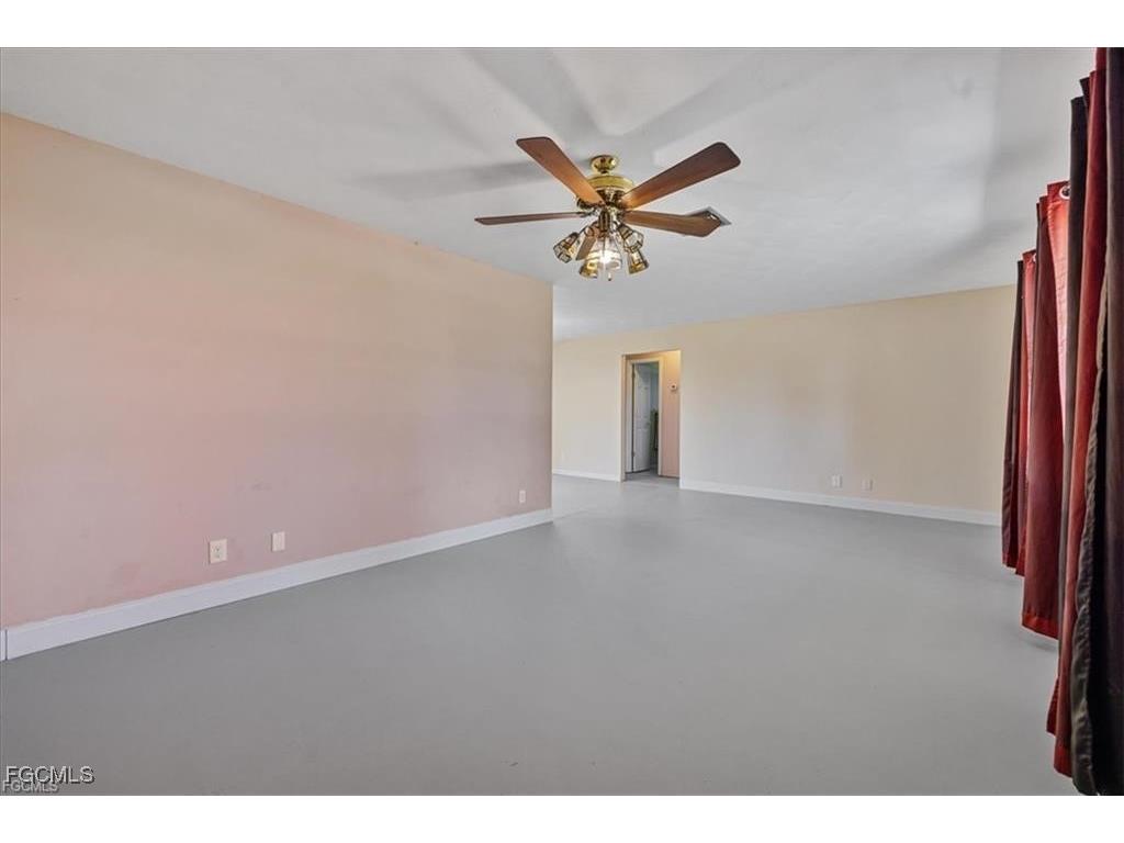 1387 Sunrise Drive North Fort Myers FL 33917 2025020394 image6