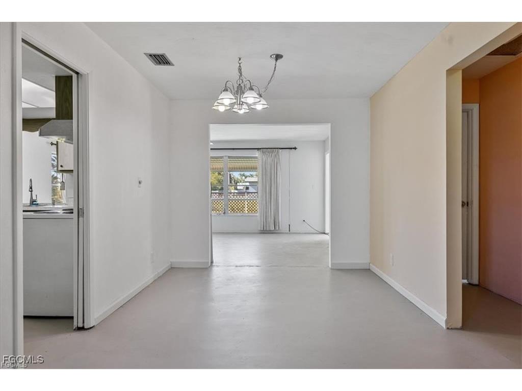 1387 Sunrise Drive North Fort Myers FL 33917 2025020394 image7