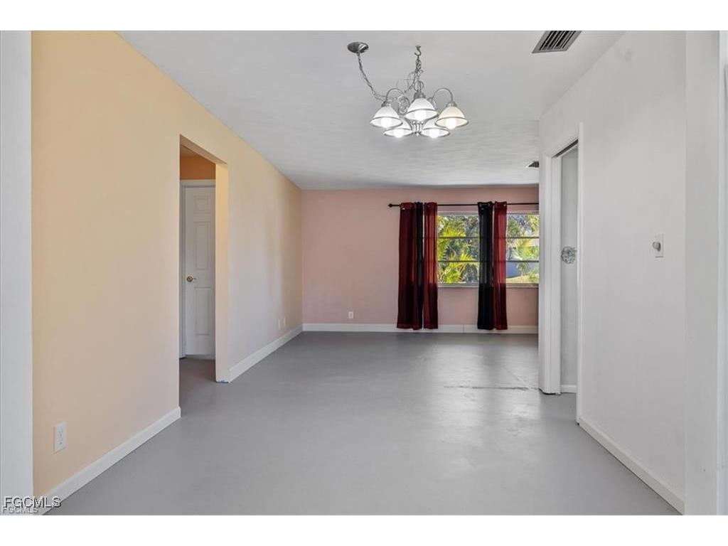 1387 Sunrise Drive North Fort Myers FL 33917 2025020394 image8