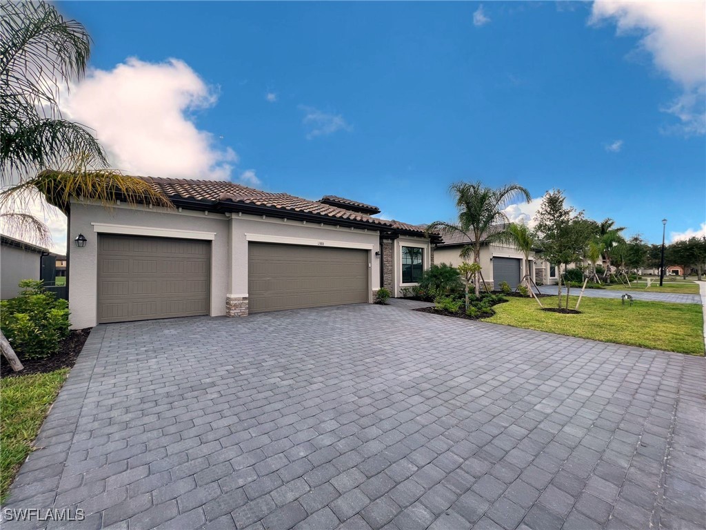 1388 Birdie Drive Naples FL 34120 225072713 image2