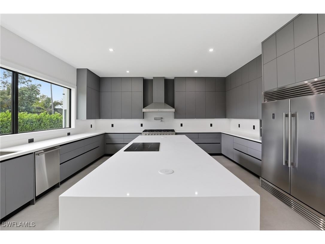 1388 Everglades Boulevard N Naples FL 34120 226005237 image19