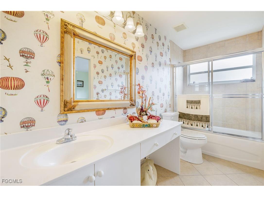 13881 Blenheim Trail Road Fort Myers FL 33908 2025014201 image38