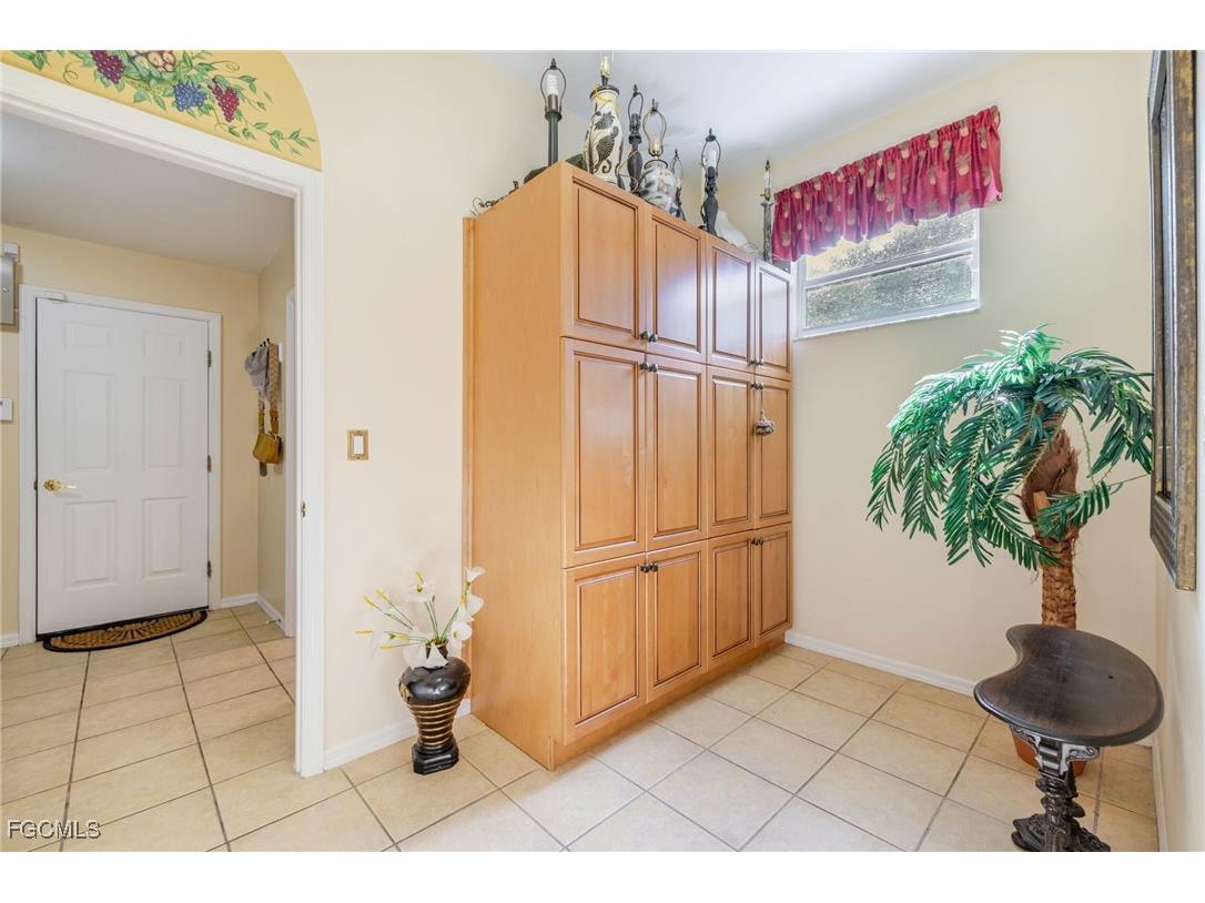 13881 Blenheim Trail Road Fort Myers FL 33908 2025014201 image42