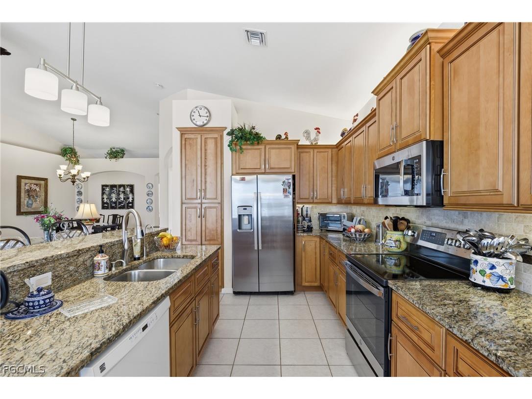 13881 Lake Mahogany Boulevard #3221 Fort Myers FL 33907 2026010809 image11