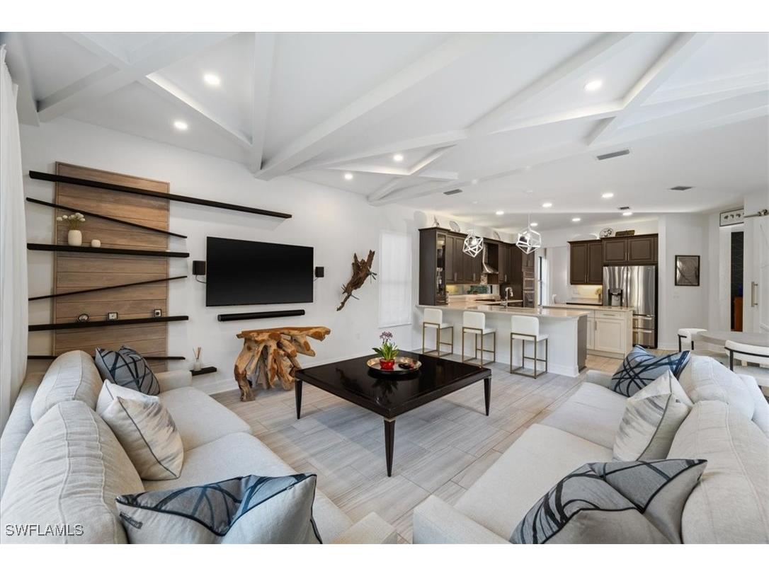 13884 Luna Drive Naples FL 34109 225072057 image10