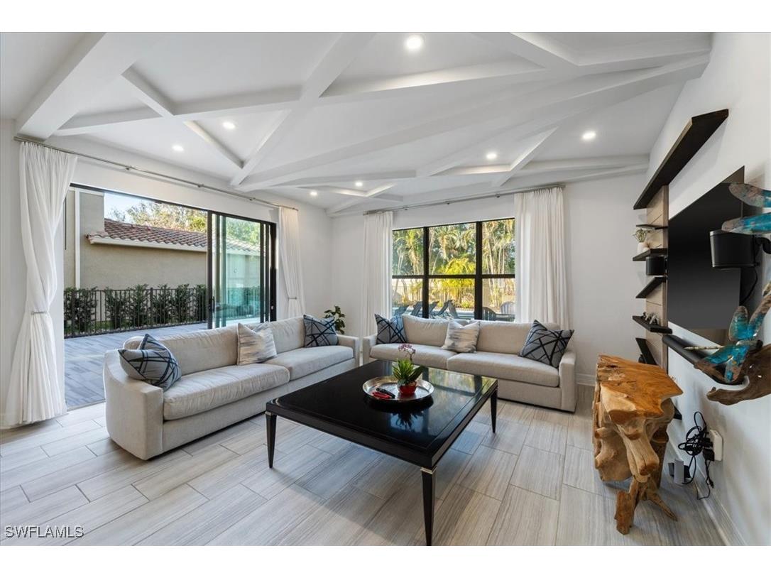 13884 Luna Drive Naples FL 34109 225072057 image12