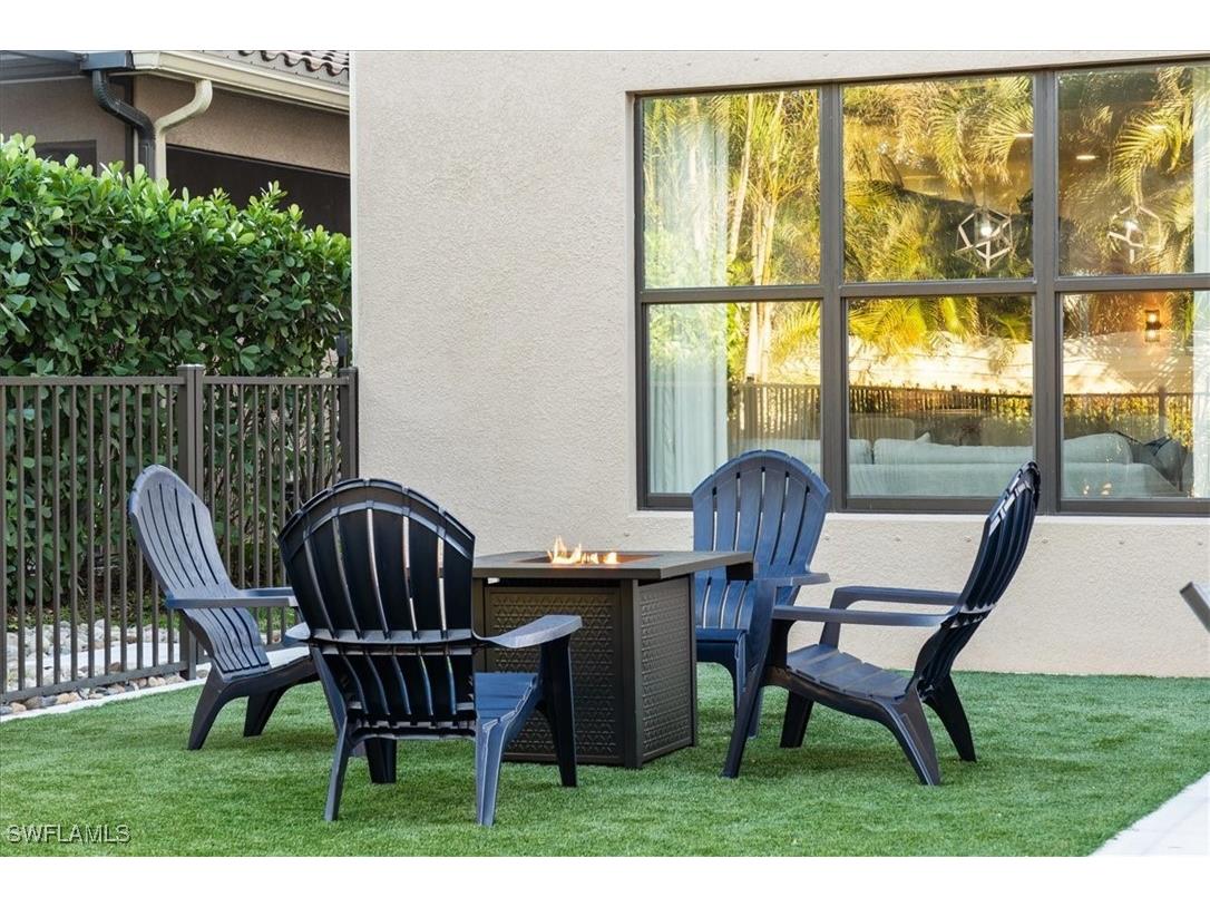 13884 Luna Drive Naples FL 34109 225072057 image30