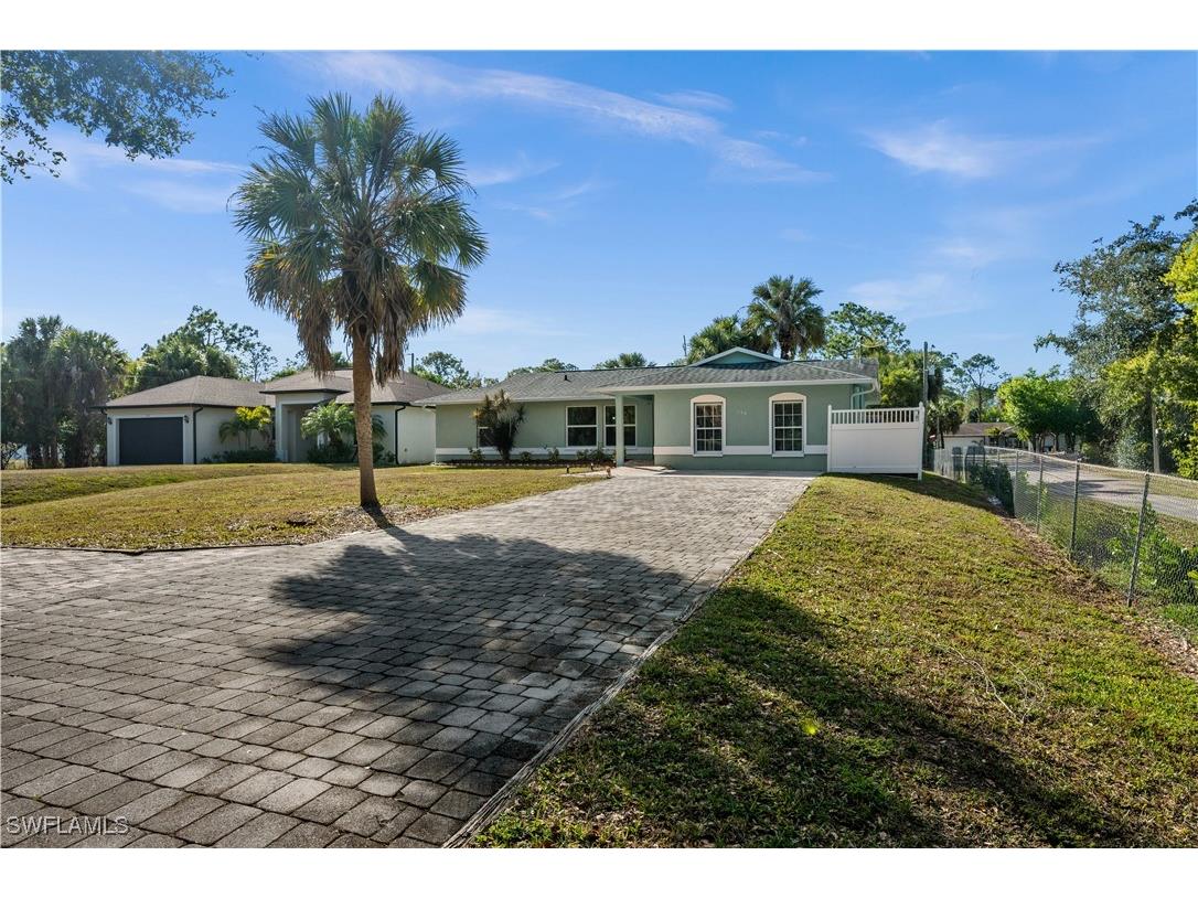 139 18th Street NE Naples FL 34120 226000625 image3
