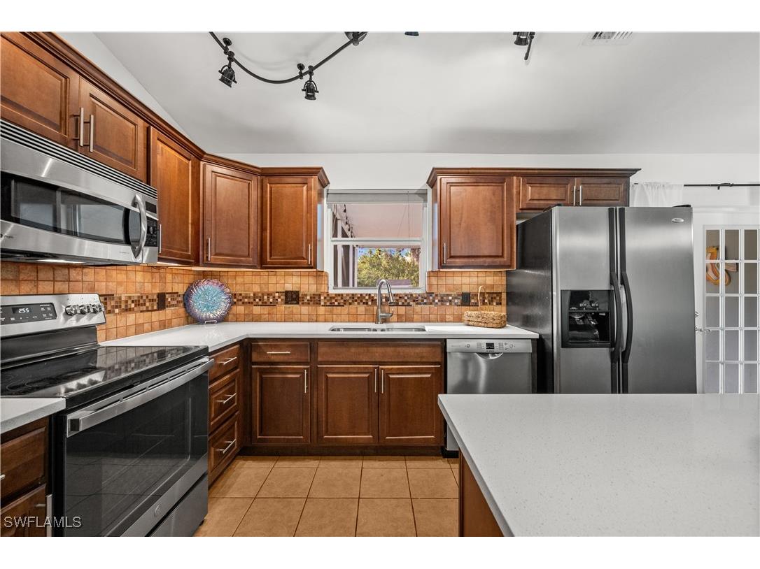 139 18th Street NE Naples FL 34120 226000625 image8