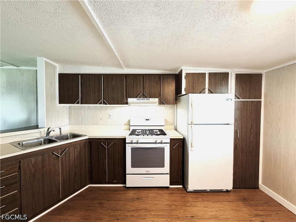 139 Gaslight Avenue North Fort Myers FL 33917 2026031628 image8