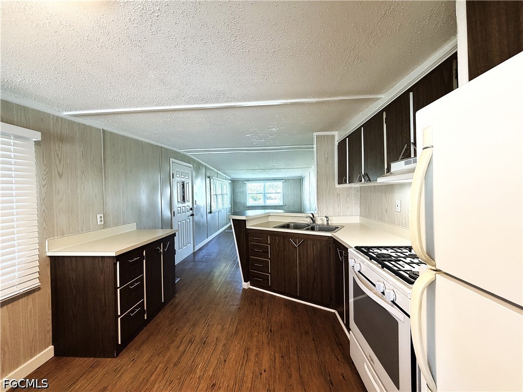 139 Gaslight Avenue North Fort Myers FL 33917 2026031628 image9