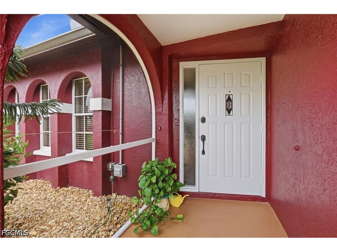 139 SE 30th Street Cape Coral FL 33904 2026024854 image4