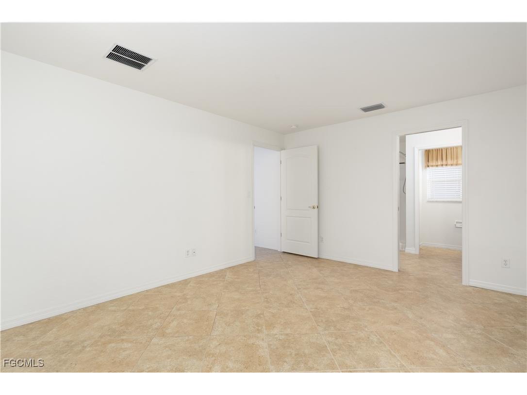 139 Sanborn Drive Lehigh Acres FL 33972 2025014861 image13