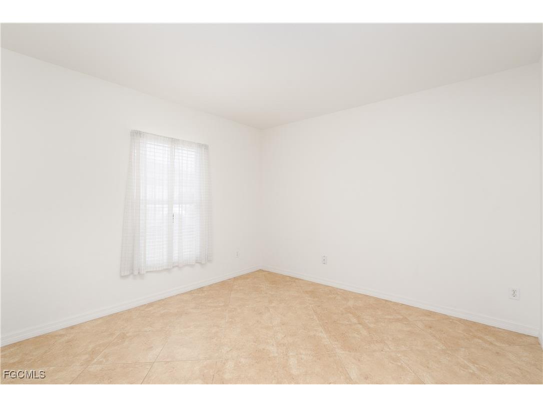 139 Sanborn Drive Lehigh Acres FL 33972 2025014861 image23