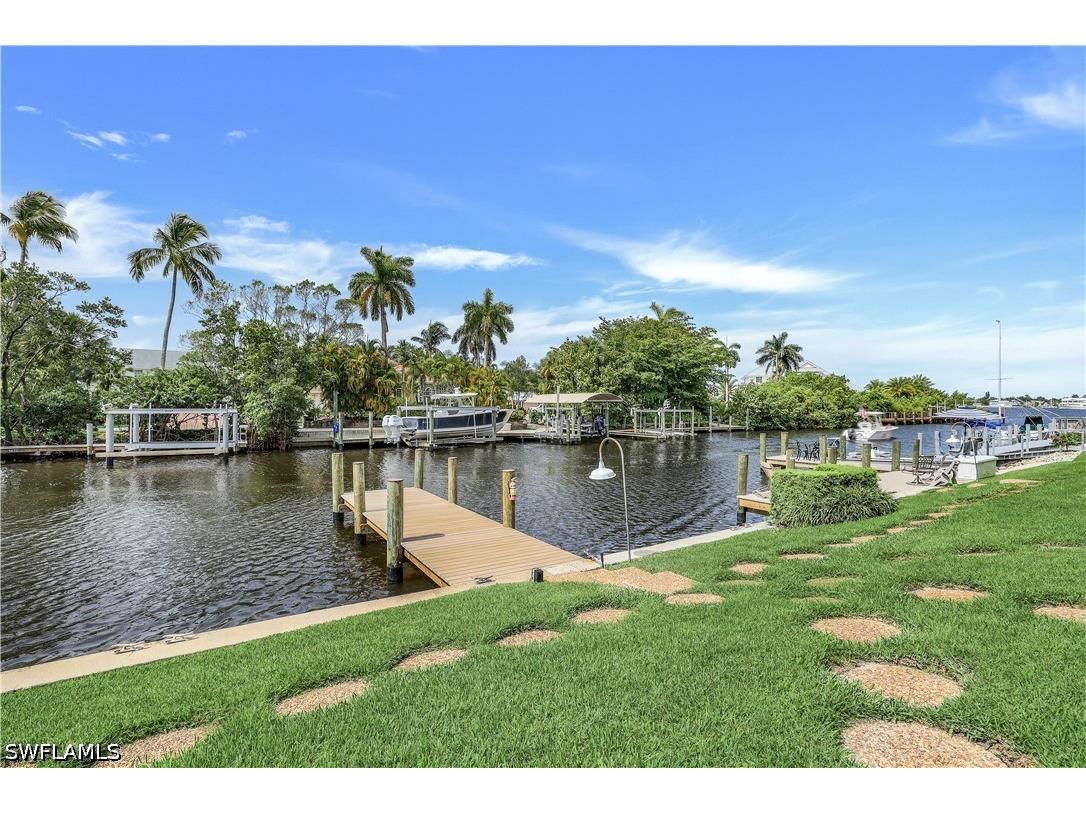 1390 Chesapeake Avenue #1390 Naples FL 34102 226013181 image38