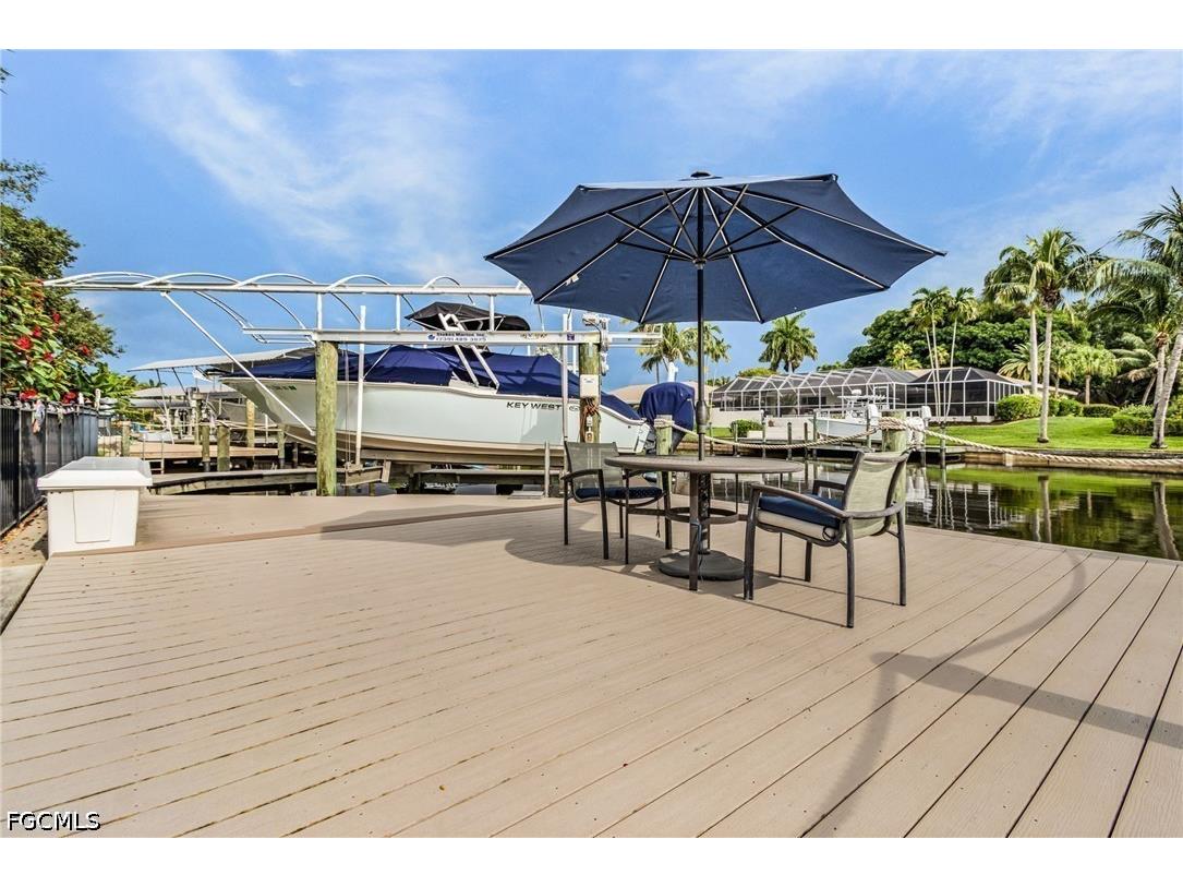 1390 Landmark Court Fort Myers FL 33919 2026023912 image2