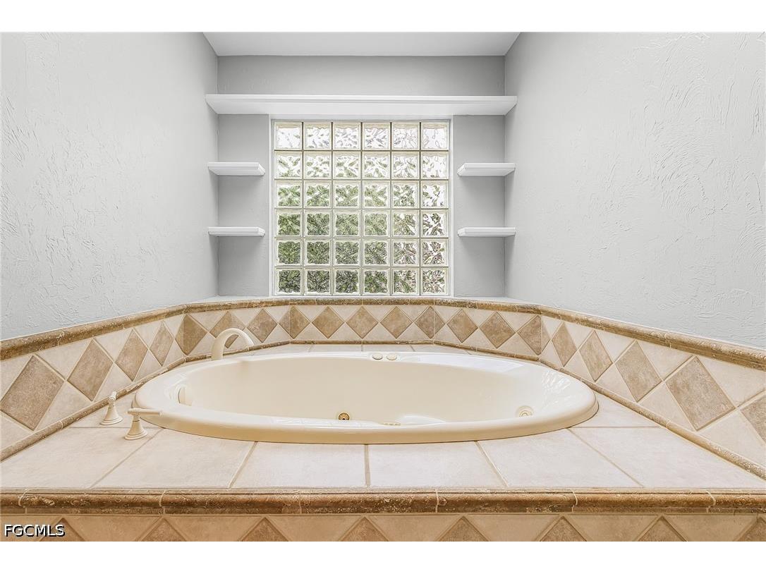1390 Landmark Court Fort Myers FL 33919 2026023912 image30