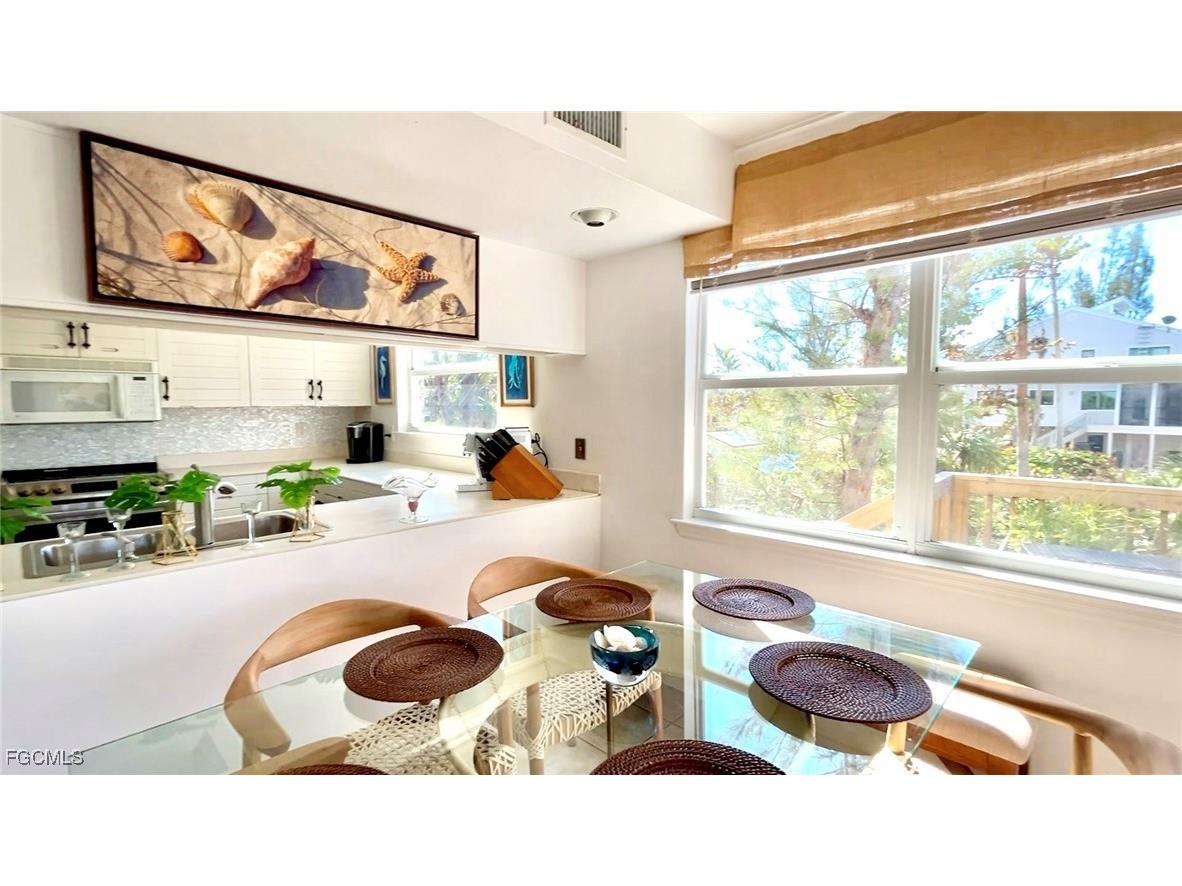 1390 Middle Gulf Drive #E Sanibel FL 33957 2025011570 image12