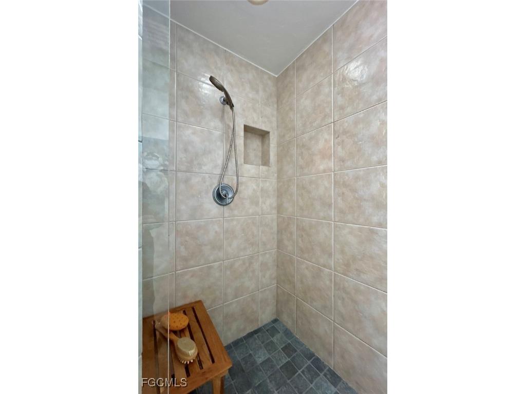 1390 Middle Gulf Drive #E Sanibel FL 33957 2025011570 image25