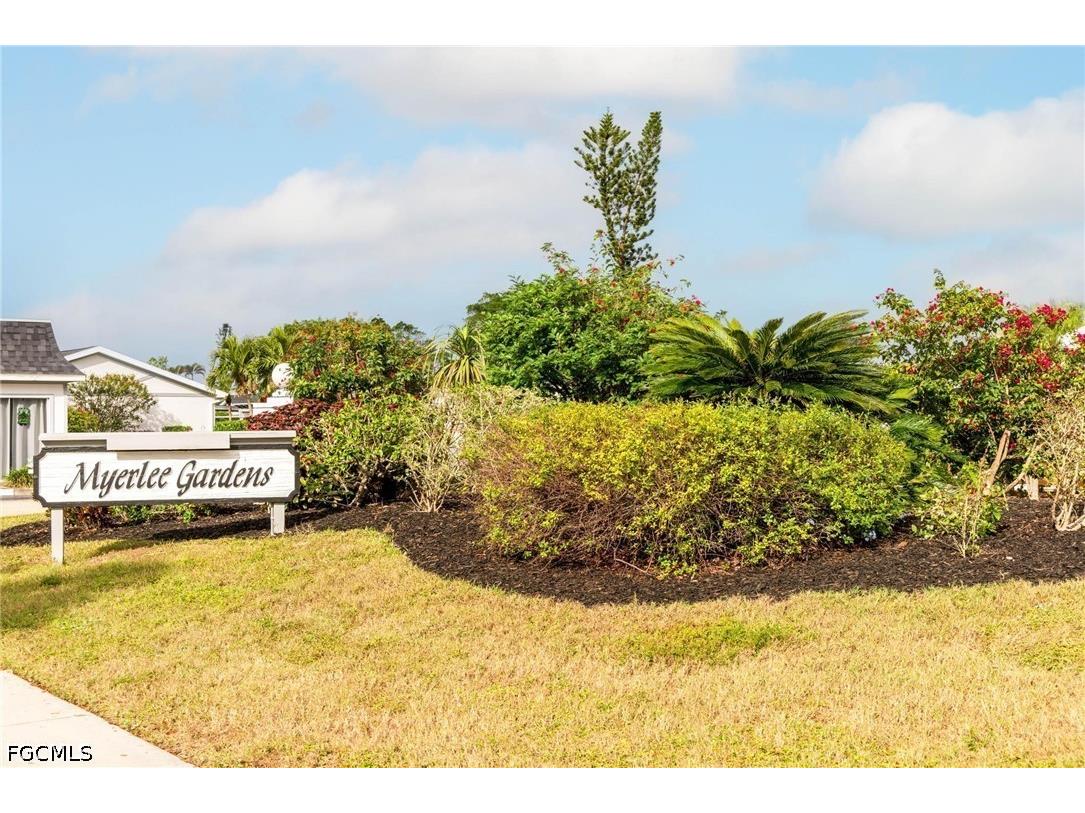 1390 Myerlee Country Club Boulevard Fort Myers FL 33919 2026015406 image33