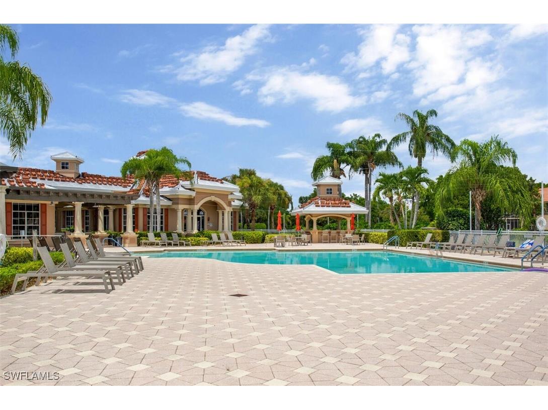 13901 Avon Park Circle #104 Fort Myers FL 33912 224066763 image1