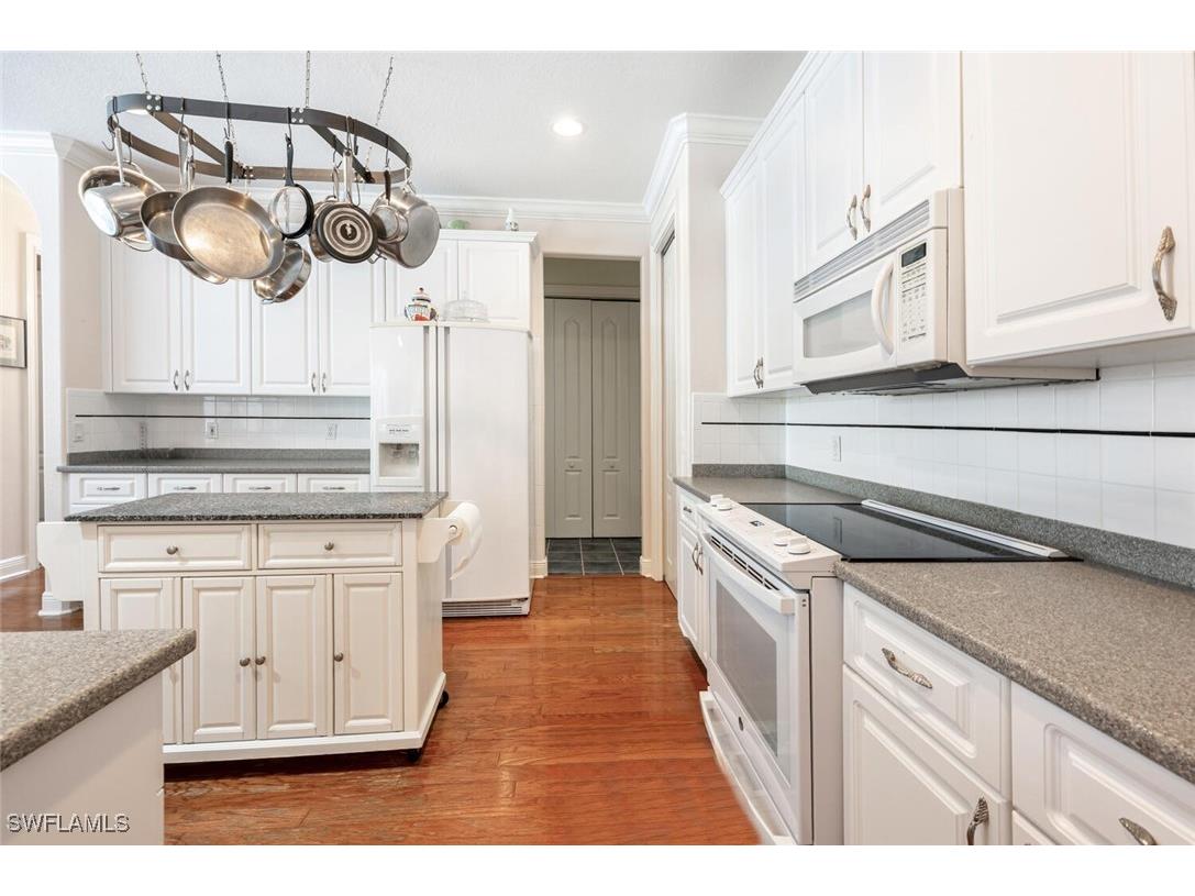 13915 Collier Boulevard Naples FL 34119 225059423 image17