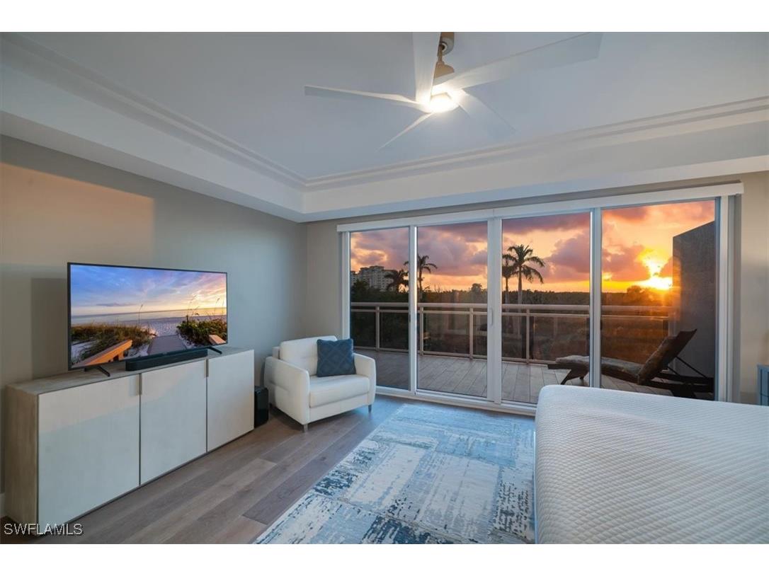 13915 Old Coast Road #301 Naples FL 34110 225073148 image17