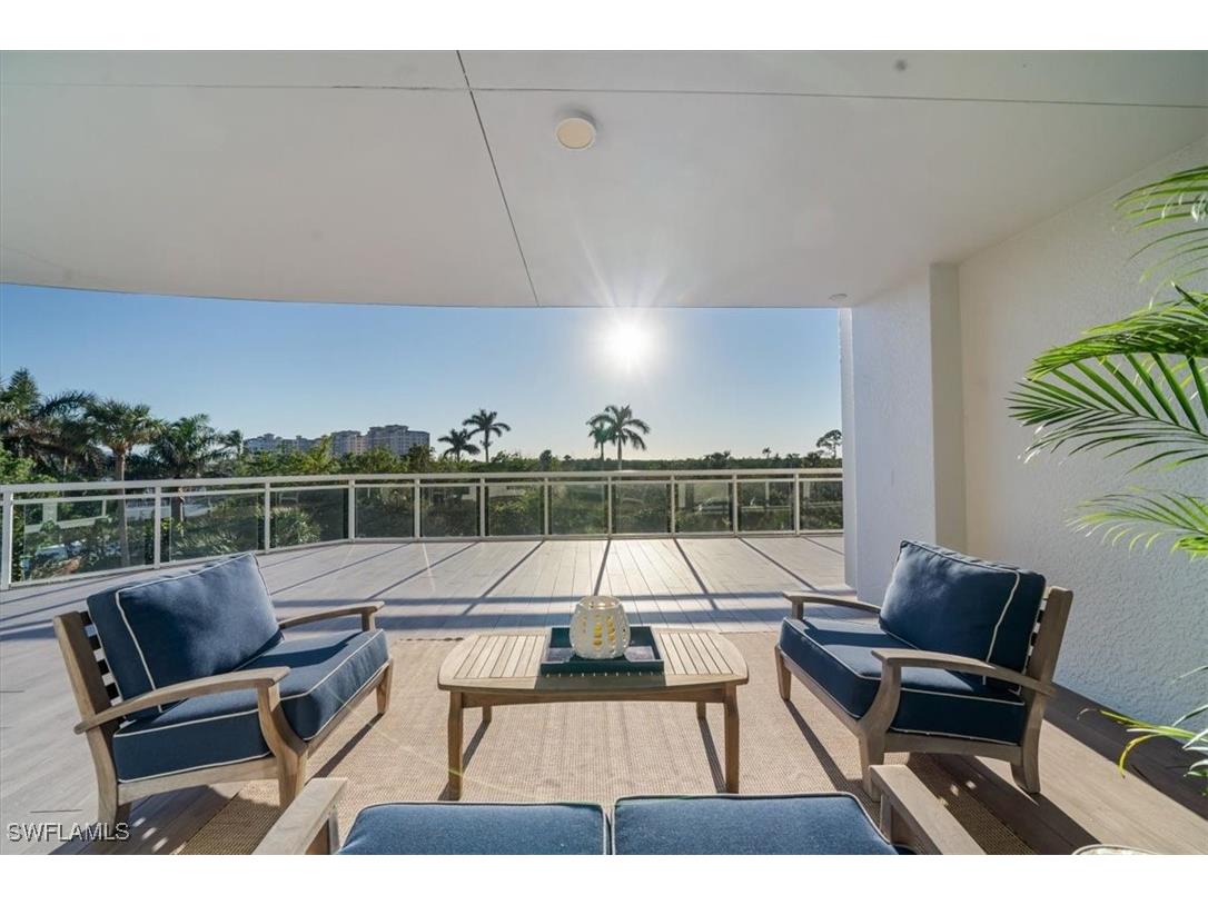 13915 Old Coast Road #301 Naples FL 34110 225073148 image27