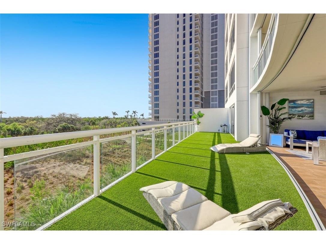 13915 Old Coast Road #305 Naples FL 34110 225055410 image27