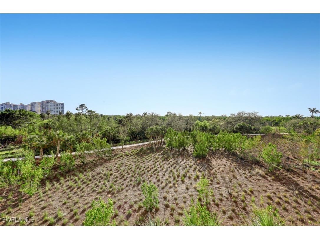 13915 Old Coast Road #305 Naples FL 34110 225055410 image35