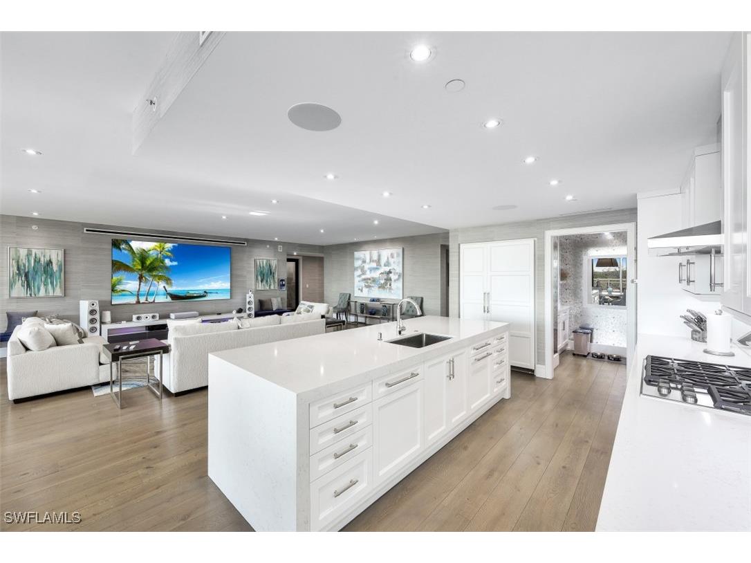 13915 Old Coast Road #305 Naples FL 34110 225055410 image6