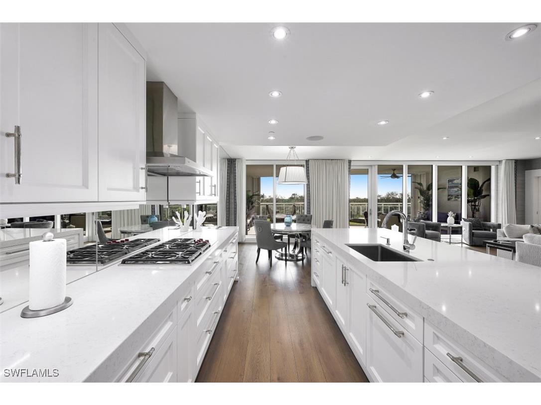 13915 Old Coast Road #305 Naples FL 34110 225055410 image9